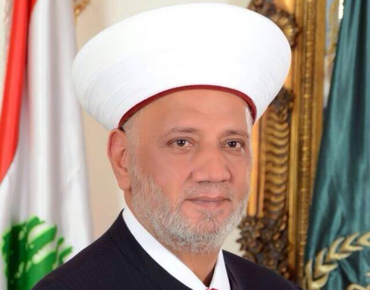 اطلق مفتي الجمهورية اللبنانية الشيخ عبد اللطيف دريان نداء الى المتقاتلين الفلسطينيين في مخيم عين الحلوة