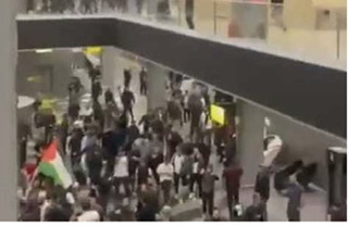 بعد اقتحامهم مطار داغستن…اسرائيل تطالب بحماية رعاياها