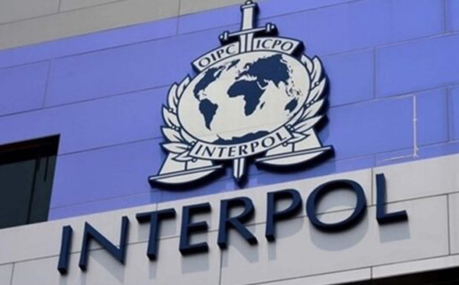 الانتربول يعتقل 13 “إسرائيلياً”