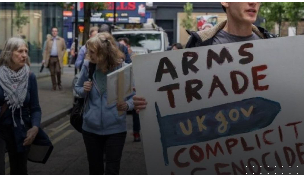 مركز العودة يعتبر ان توقف بريطانيا عن دعمه بالأسلحة لاسرائيل غير كافٍ