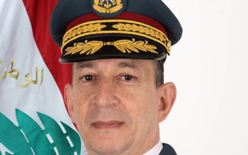 من ساحات المعارك إلى قيادة الجيش... تعرّفوا على العماد هيكل