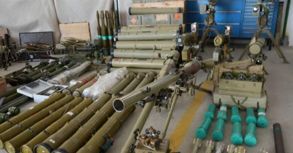 أسلحة تُسرق وتُباع... الجيش الإسرائيلي في مواجهة عصابات الداخل