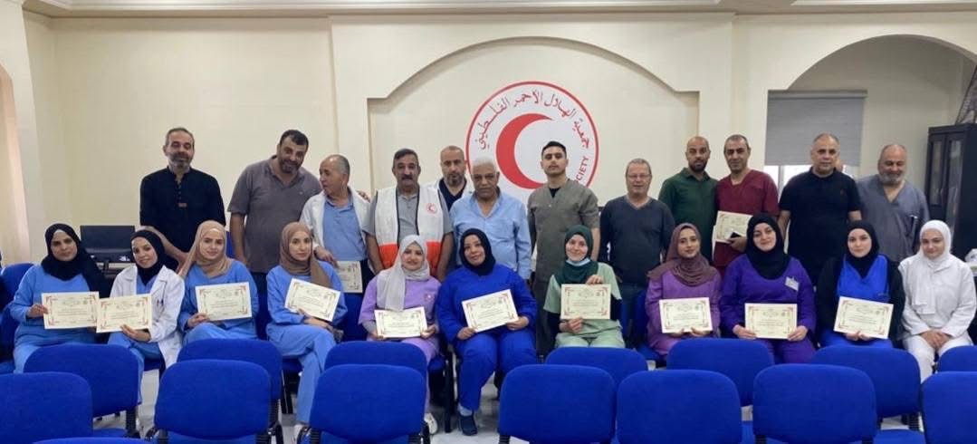 الديمقراطية" و"التجمع المهني" يكرّمان الطاقم التمريضي في مستشفى صفد