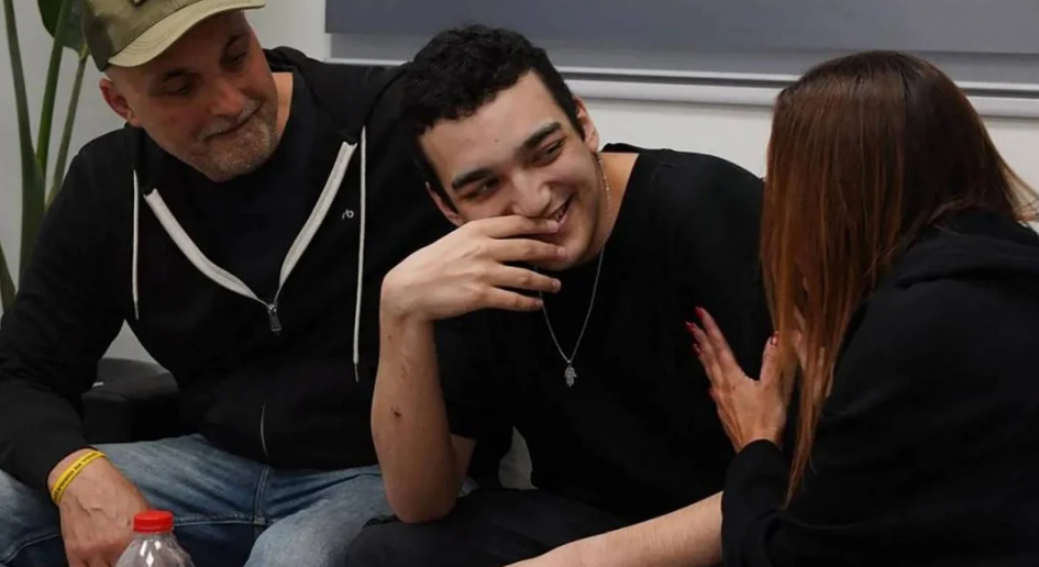 عيدان ألكسندر يكشف "أسرار الأسر" في غزة