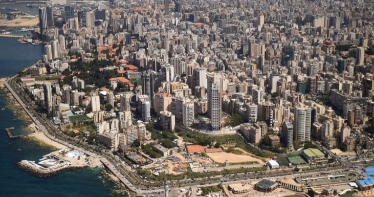 بيروت في مهبّ الضغوط... هل يفتح ملف السلاح باب الانفجار؟