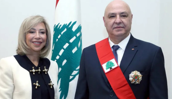 عون واللبنانية الأولى يصلان إلى نيويورك ويشاركان في قداس الأحد