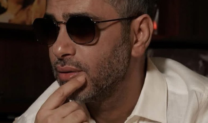 بعد سنوات من الهروب... فضل شاكر يسلم نفسه