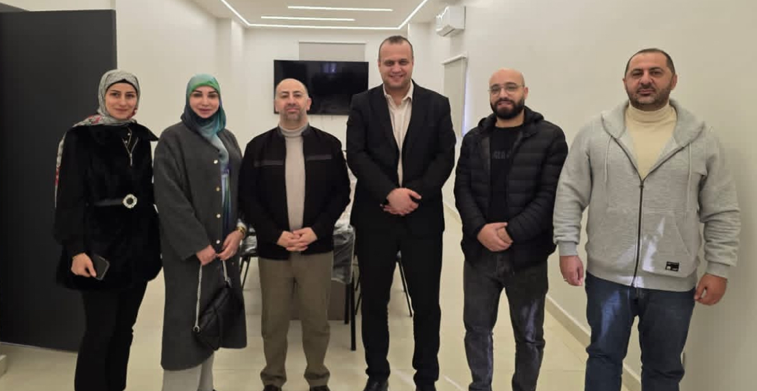 مؤسسة محمود عباس تستقبل وفدًا من معاهد أمجاد الجامعية