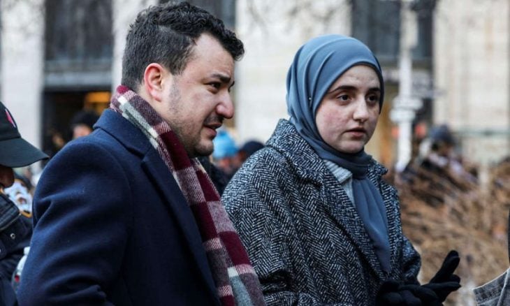 واشنطن تمهّد لترحيل الناشط الفلسطيني محمود خليل إلى الجزائر بعد معركة قضائية طويلة- (فيديو)
