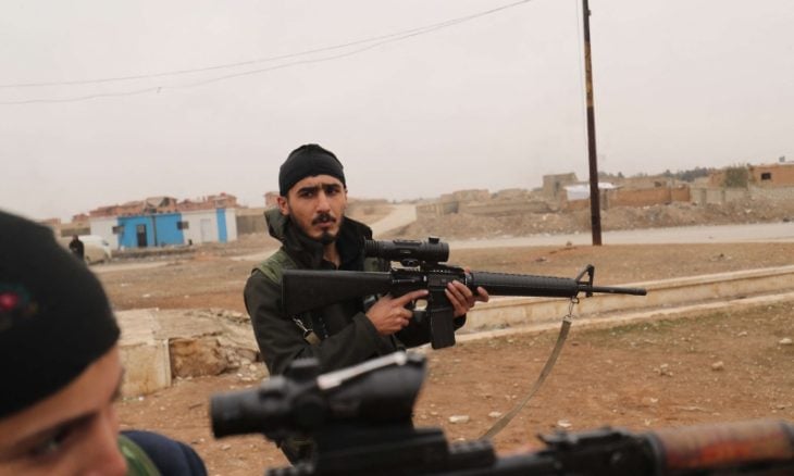 انهيار القوات الكردية السريع يعني نهاية فائدتهم لأمريكا وواشنطن تفكر في سحب قواتها من سوريا