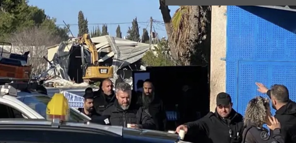 ١١ دولة تندد بهدم مقر "الأونروا" في القدس: يمثل خطوة غير مقبولة
