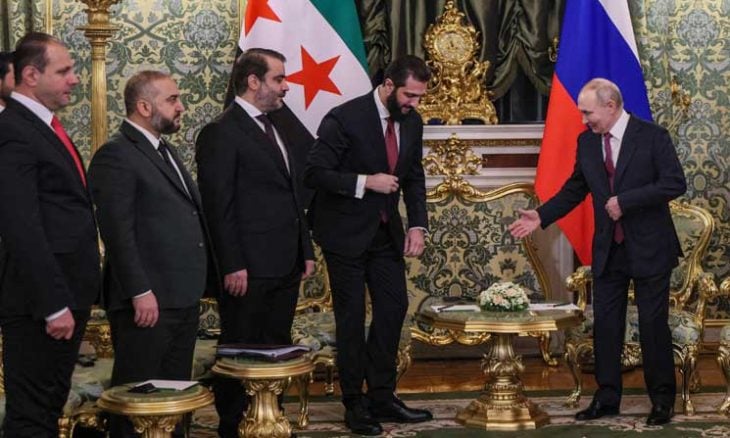 بوتين يستقبل الشرع والوجود العسكري الروسي بسوريا يتصدر جدول الأعمال- (صور)