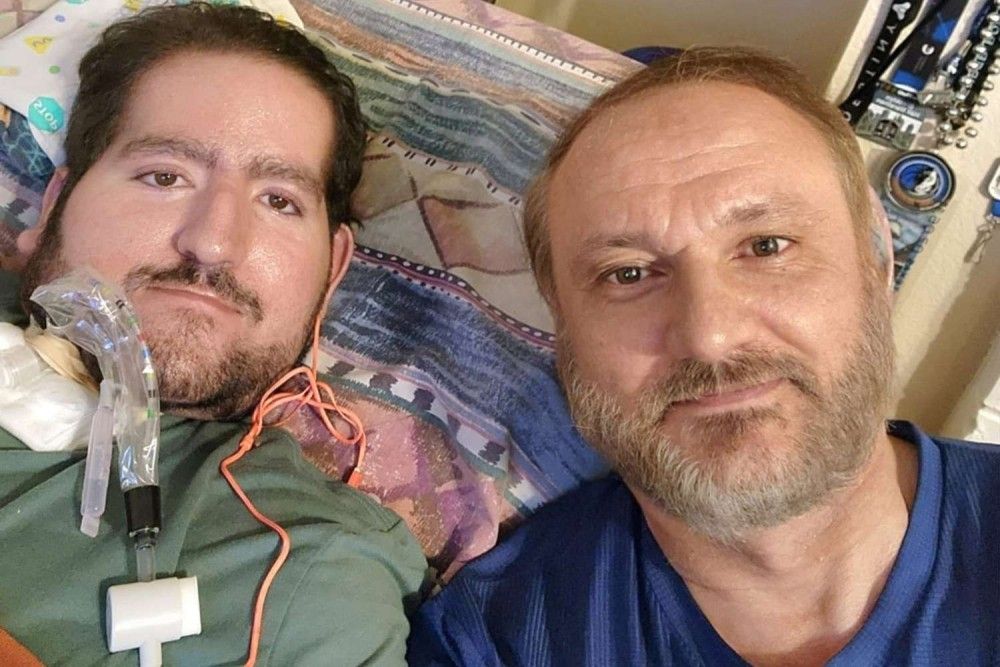 “قسوة لا تُصدق “.. شرطة الهجرة الأمريكية ترفض طلب مهاجر أردني محتجز حضور جنازة ابنه