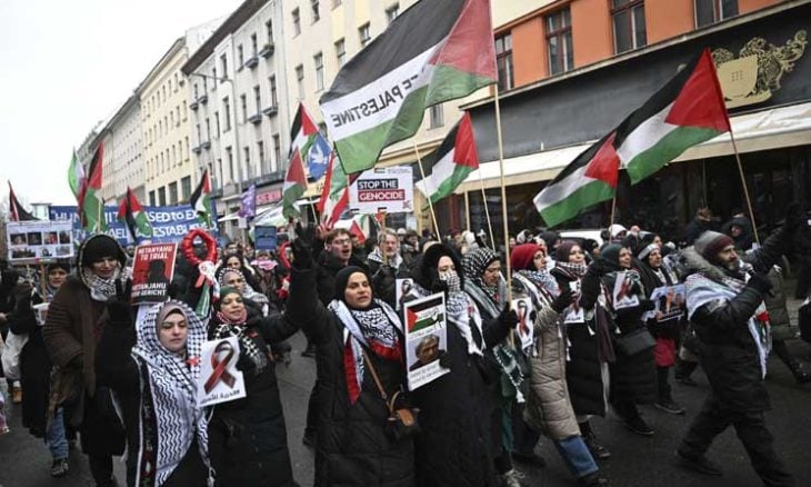 برلين.. مئات المتظاهرين يحتجون على انتهاكات إسرائيل في غزة- (صور)