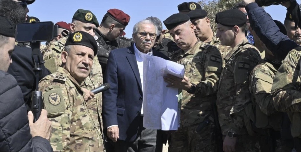 رئيس الحكومة اللبنانية من جنوب البلاد: الاعتداءات الجوية هي على السيادة وكرامة الناس