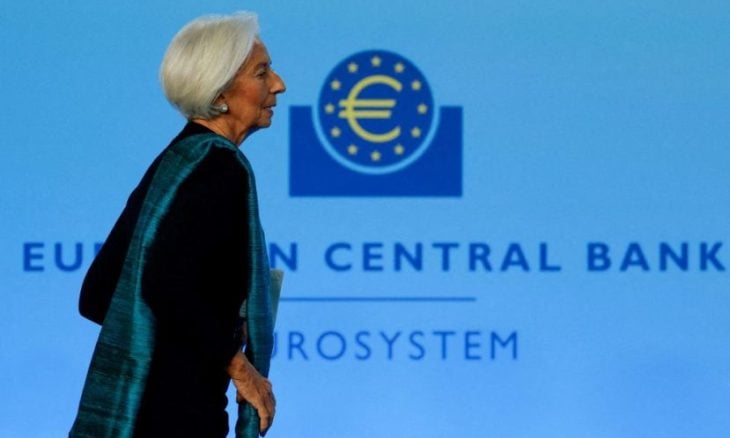 رئيسة المركزي الأوروبي “تعتزم ترك منصبها قبل انتهاء ولايتها”