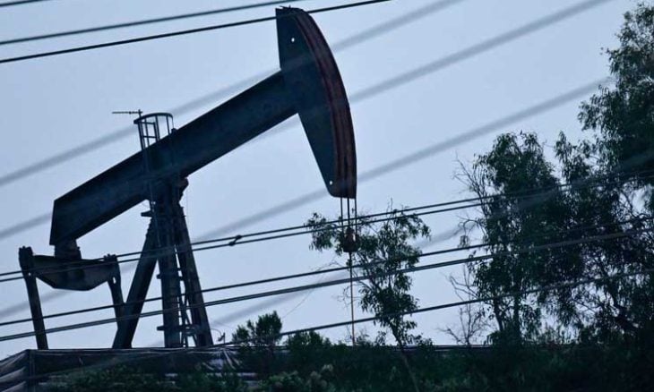 النفط يصعد 3% مع احتدام الحرب في الشرق الأوسط واتساع رقعتها