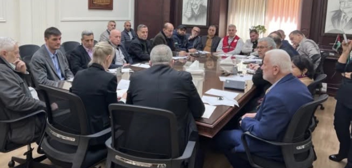 لجنة الطوارئ الفلسطينية في لبنان برئاسة السفير الفلسطيني  تجتمع مع مديرة الأونروا