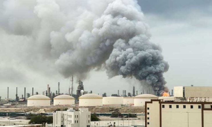 اعتراض مسيّرات وصواريخ بالسعودية والإمارات وحريق في البحرين- (تدوينات)