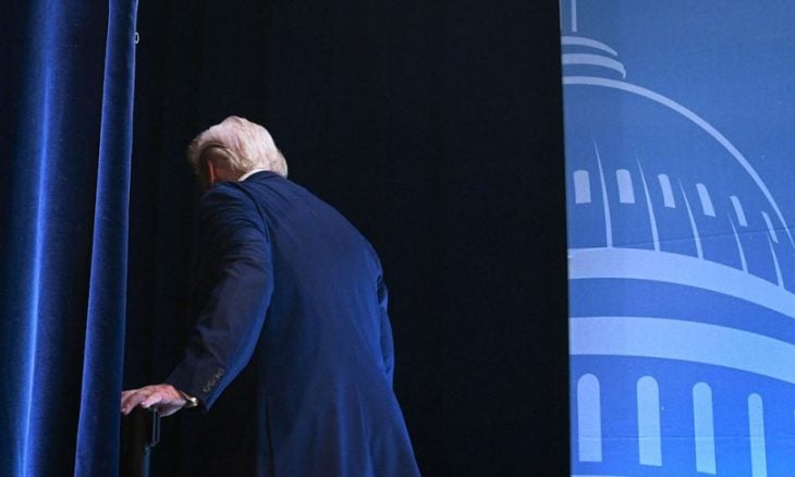 فايننشال تايمز: خيارات ترامب محدودة لوقف الحرب والآخرون سيدفعون ثمن حماقته في إيران