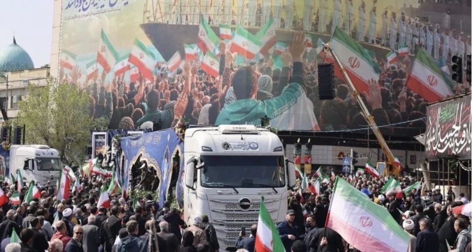 بعد مهلة الـ48 ساعة… أول تعليق إيراني على تهديد ترامب