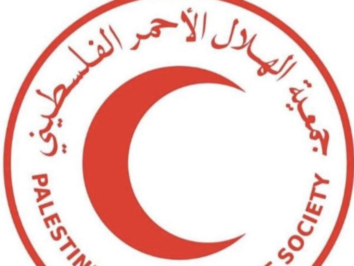 الهلال الأحمر الفلسطيني يعلن الجهوزية التامة ويضع إمكانياته الطبية في خدمة الاستجابة الوطنية