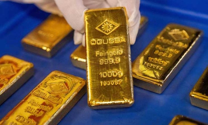الذهب يرتفع مع تراجع مخاوف التضخم بفضل انخفاض أسعار النفط