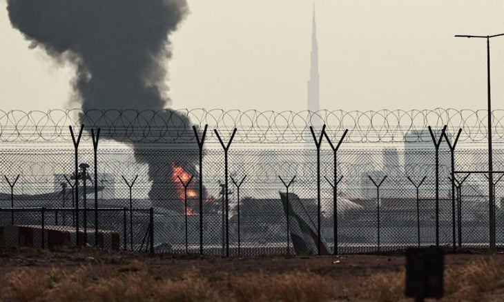 لوموند: انقسام عميق بين الخليجيين حول مواصلة الحرب ضد إيران
