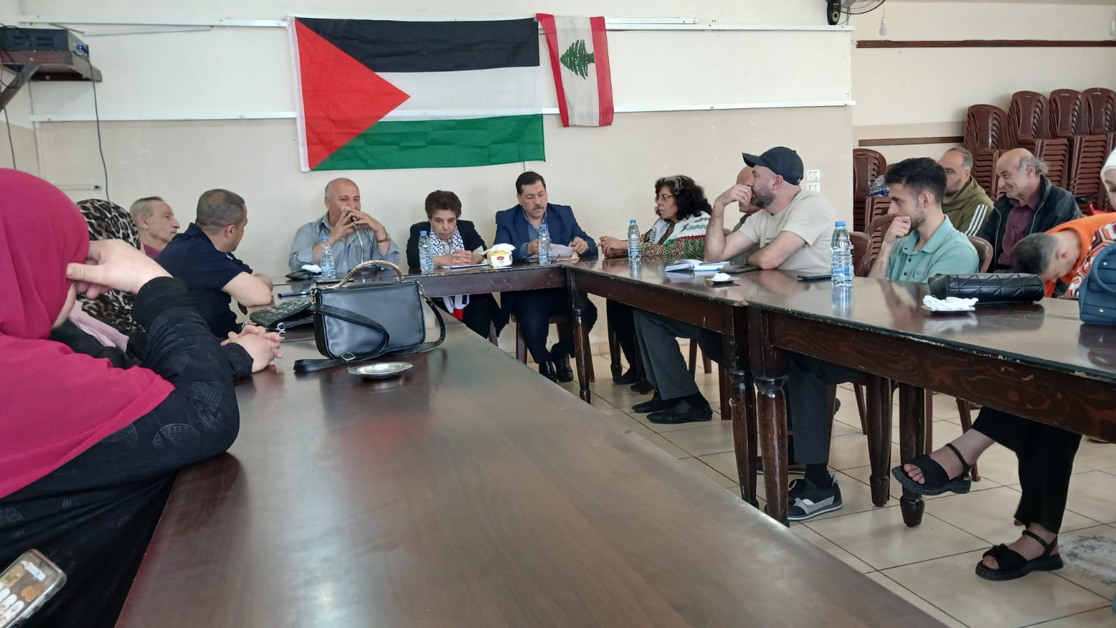 هيئة المناصرة الاهلية لمخيم نهر البارد  نظمت  طاولة حوار في قاعة المركز الثقافي الفلسطيني في مخيم نهر البارد