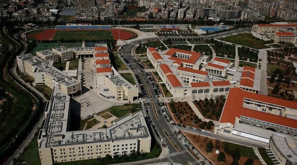 قرار جديد من الجامعة اللبنانية بشأن الامتحانات النهائية