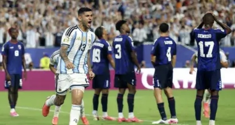 بشق الأنفس.. الأرجنتين تهزم الرأس الأخضر وتضرب موعداً مع مصر