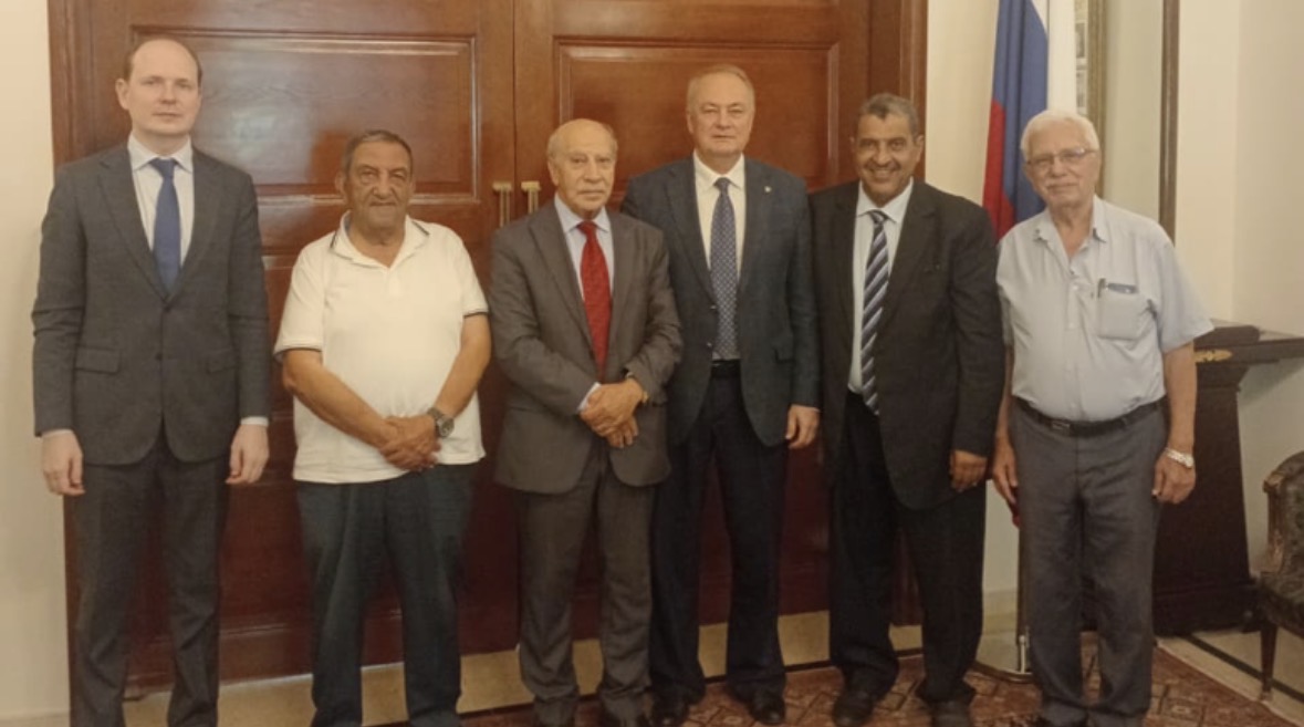 *الديمقراطية تعرض مع السفير الروسي التطورات الفلسطينية* *وتدعو للضغط على إسرائيل...