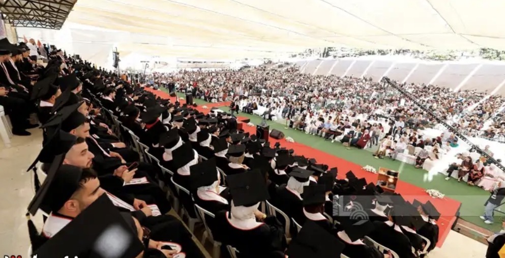 جامعة بيرزيت تحتفي بتخريج طلبة كليتي الهندسة والتكنولوجيا والفنون والموسيقى والتصميم