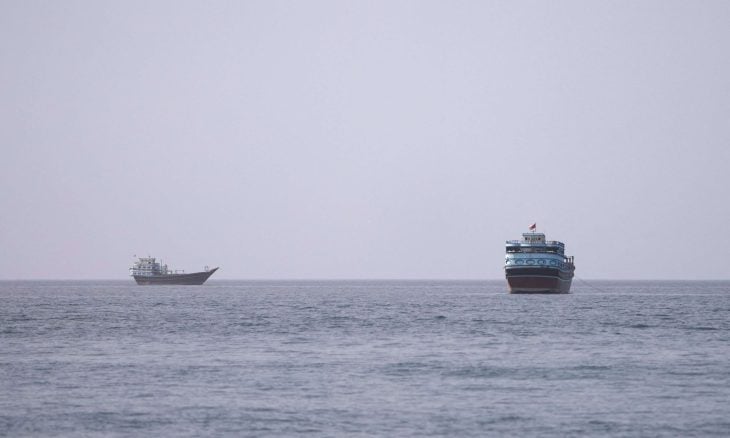 إيران.. بين حرب الوجود في هرمز إلى المساومة بالماء الخليجي