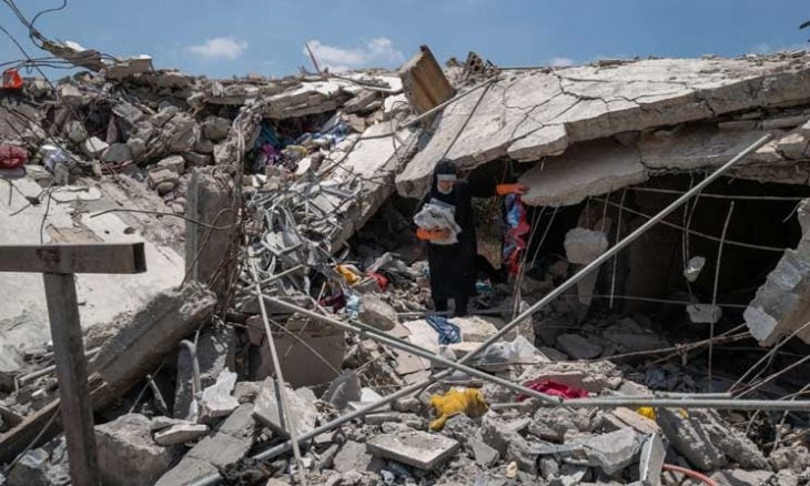 لبنان.. قصف إسرائيلي لشقة سكنية وتفجيرات ونسف ببلدات حدودية